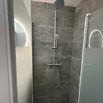 - Le Nuage - Unique, Espace Privatif Et Jardin Avec Plancha Et Salon Privatif, Stationnement Public Gratuit Appartement Niort
