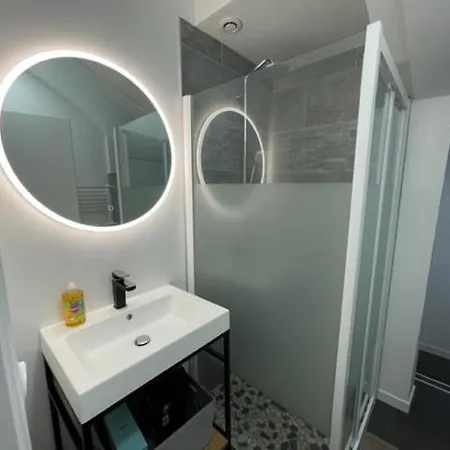 - Le Nuage - Unique, Espace Privatif Et Jardin Avec Plancha Et Salon Privatif, Stationnement Public Gratuit *